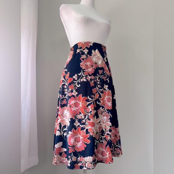 Jaclyn Smith Navy Blue & Pink Floral Print Lightweight Stretch Knee Length Skirt - Picture 1 of 9